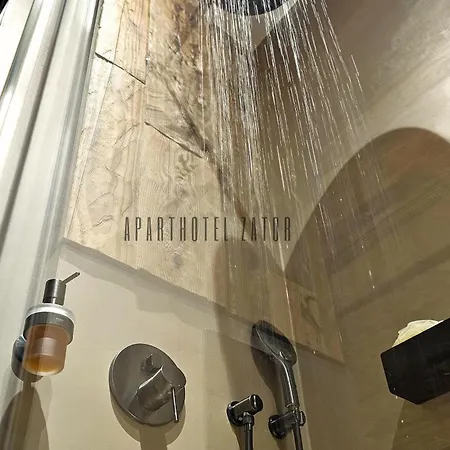 Natural 56 Jacuzzi 4* Zator