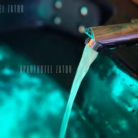 Natural 56 Jacuzzi Apartament