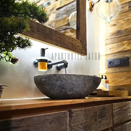 Natural 56 Jacuzzi Apartamento 4*