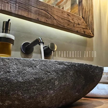 Natural 56 Jacuzzi Apartamento 4*