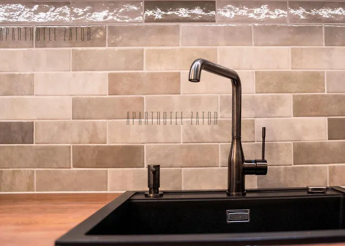 Natural 56 Jacuzzi 4*